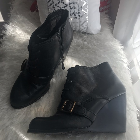 Fossil booties - Picture 2 of 8